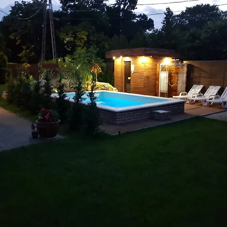 Maison d'hôtes Sunrise Apartmanhaz 4*