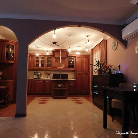 Pensiune Sunrise Apartmanhaz