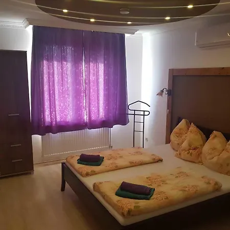 Pensiune Sunrise Apartmanhaz