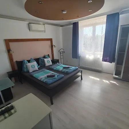 Sunrise Apartmanhaz Pensjonat
