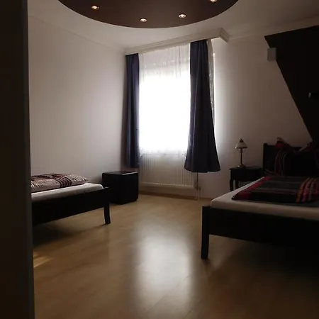 Sunrise Apartmanhaz 2*